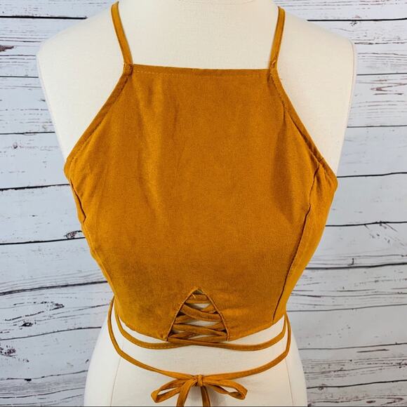 Crop top yellow ties in back lace up accent - Picture 2 of 7